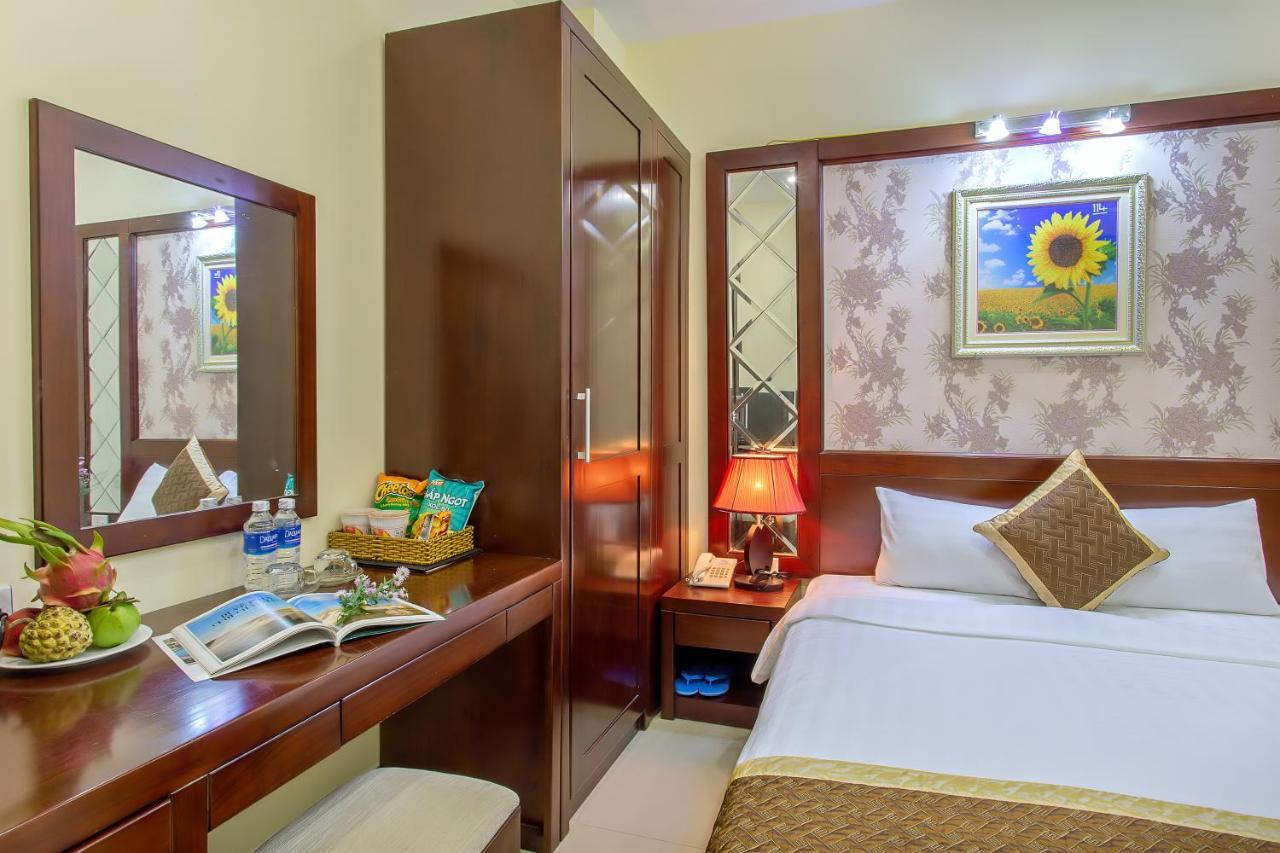 Gia Linh Hotel Da Nang Esterno foto